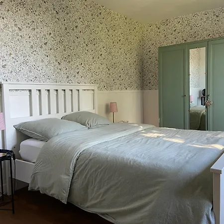 Les De L'atelier Bed & Breakfast